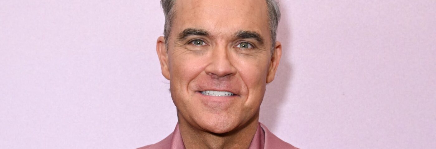 Robbie Williams veut retourner à l'école et repasser son GCSE