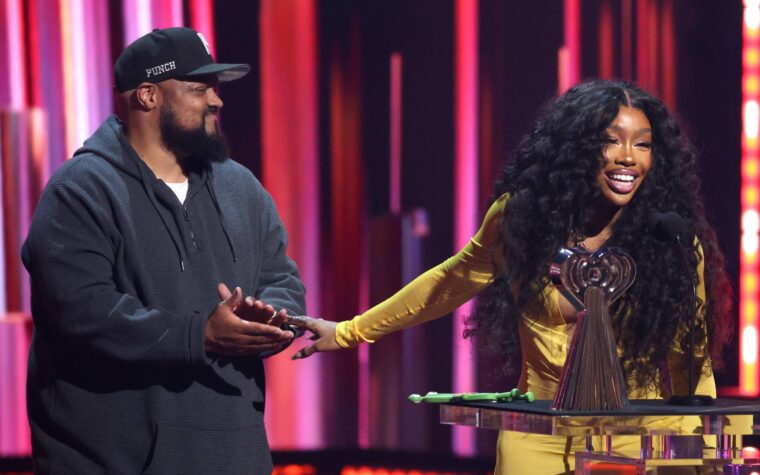 SZA se sépare de son manager de longue date après la sortie de "Lana"
