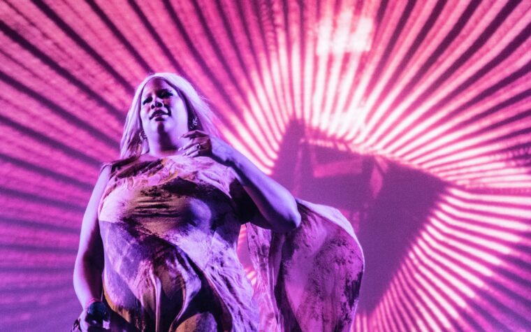 Shygirl annonce son nouvel EP « Club Shy Room 2 » et partage le single « F*Me »