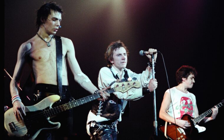 « Avez-vous déjà eu le sentiment d'avoir été trompé ? – Les Sex Pistols vont sortir pour la première fois trois albums « Live In The USA 1978 »