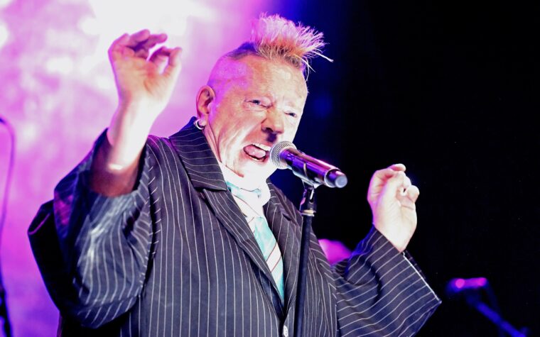 John Lydon poursuit un photographe pour le logo classique de Public Image Ltd