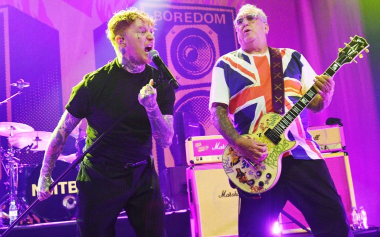 Les pistolets sexuels révèlent qu'ils se dirigeront vers nous avec Frank Carter