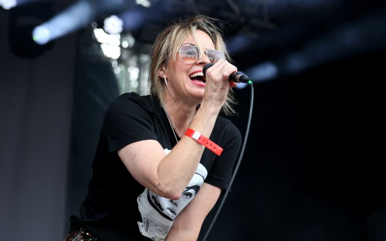 Louise Wener de Sleeper dit que Britpop "implosé" après être devenu "embarrassé d'elle-même"