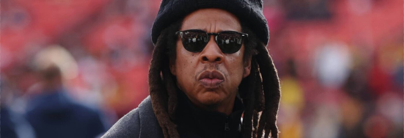 Jay-Z frappe à l'avocat de l'accusateur de viol pour « se tromper de base »