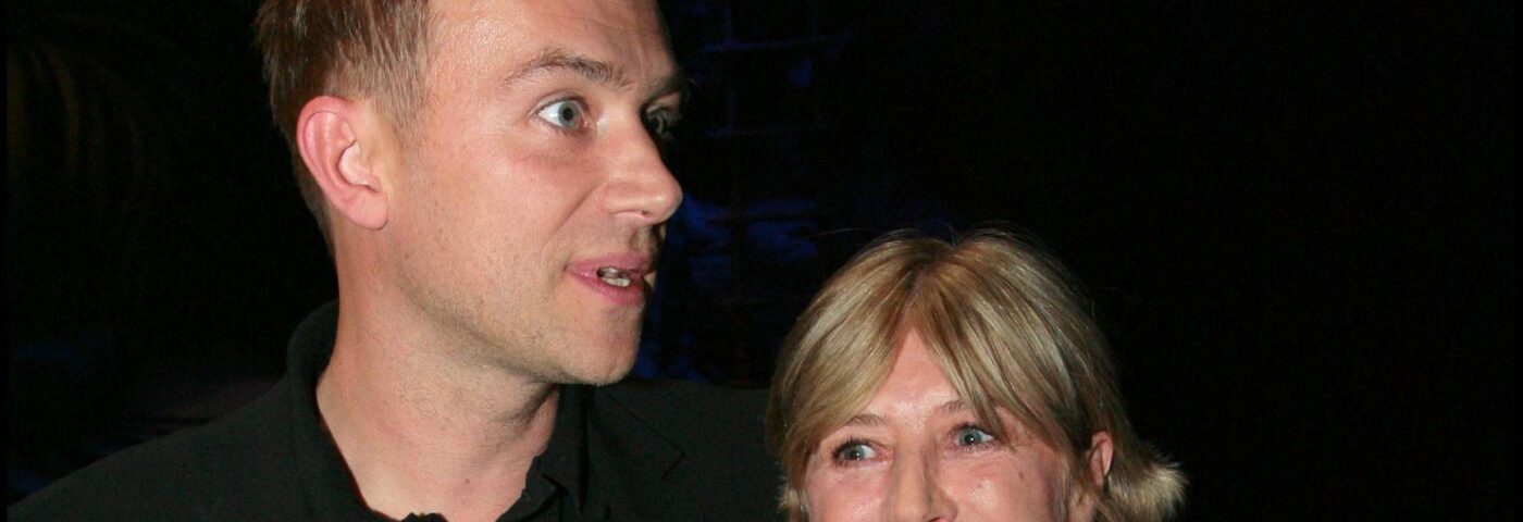 Damon Albarn de Blur sur l'obtention de « tout à fait Lairy » avec Marianne Faithfull