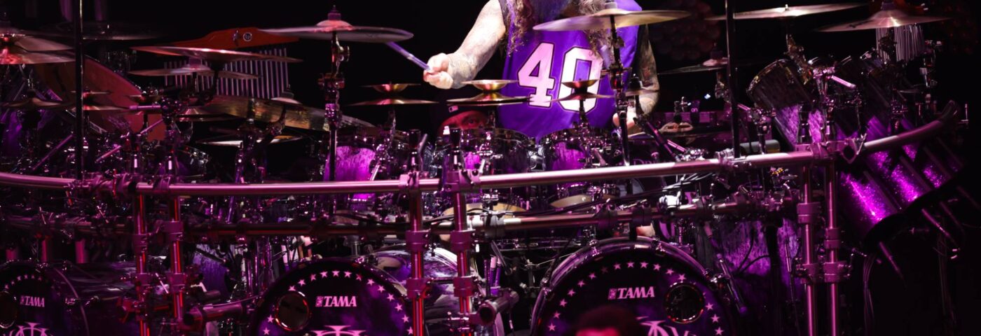 Dream Theatre partager 'Midnight Messiah' avec les premières paroles de Mike Portnoy en 16 ans