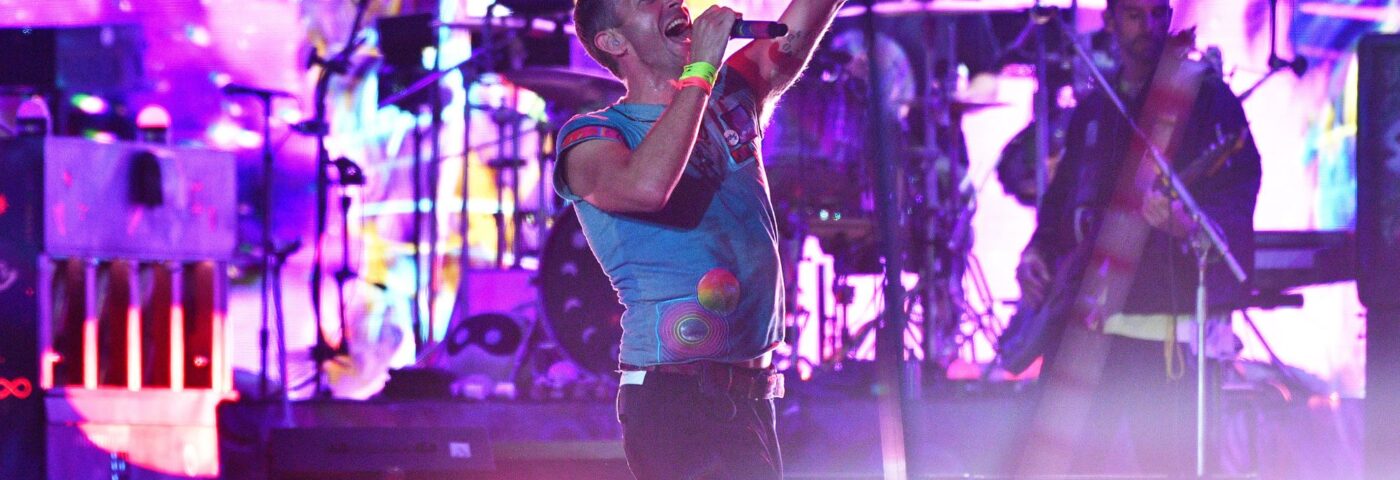 Regardez « A Film For The Future » de Coldplay – un film compagnon de « Moon Music »