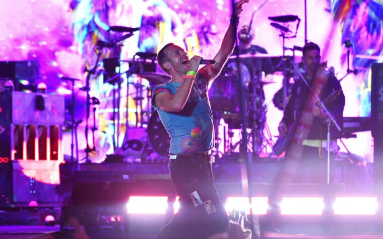 Regardez « A Film For The Future » de Coldplay – un film compagnon de « Moon Music »