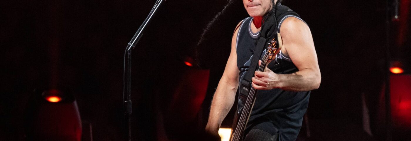 Robert Trujillo de Metallica révèle pourquoi il n'a pas écrit beaucoup de musique pour le groupe