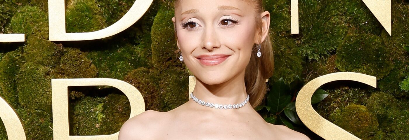 Ariana Grande reconnaît 'merci, ensuite' avec « Saving My Life » après la mort de Mac Miller et l'attaque terroriste de Manchester
