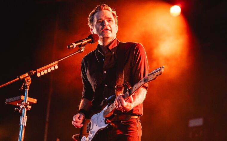Death Cab for Cutie annonce les concerts des «plans» du 20e anniversaire