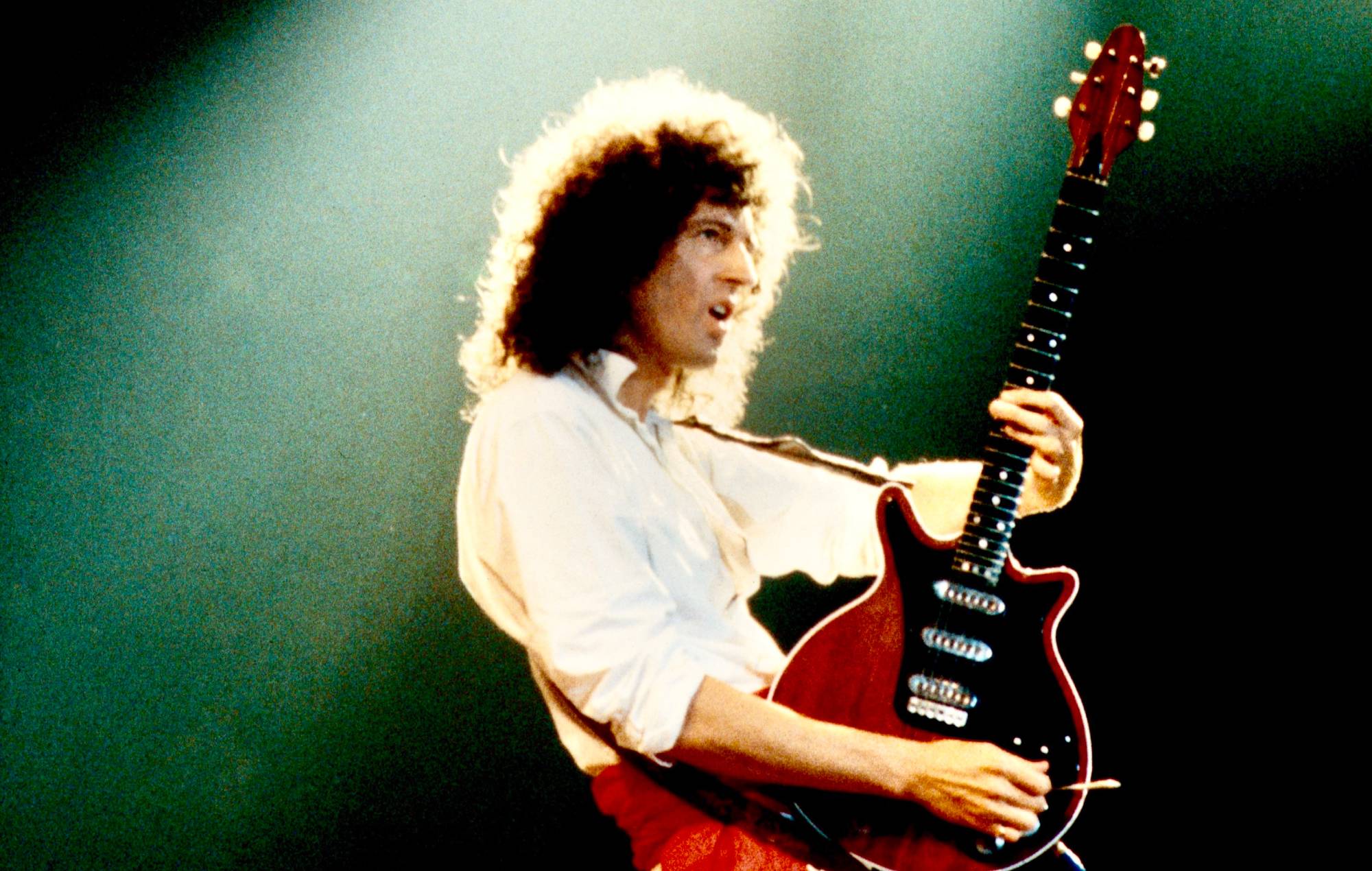 Brian May of Queen, The Works Tour Wembley Arena 9/5/84 (Photo de Steve Rapport / Getty Images)