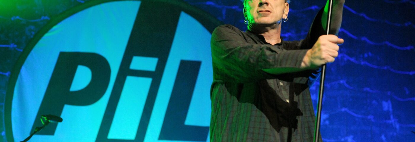 John Lydon sur la façon dont il canalise le chagrin vers un nouvel album «Raucous» Public Image Ltd