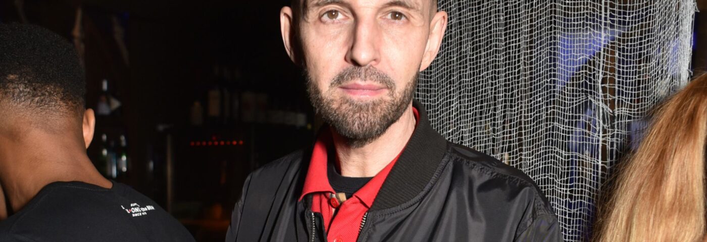 « La BBC doit continuellement s'efforcer de faire mieux » alors qu'ils s'excusent et publient une revue sur la conduite de Tim Westwood « La BBC doit continuellement s'efforcer de faire mieux » alors qu'ils s'excusent et publient une revue sur la conduite de Tim Westwood