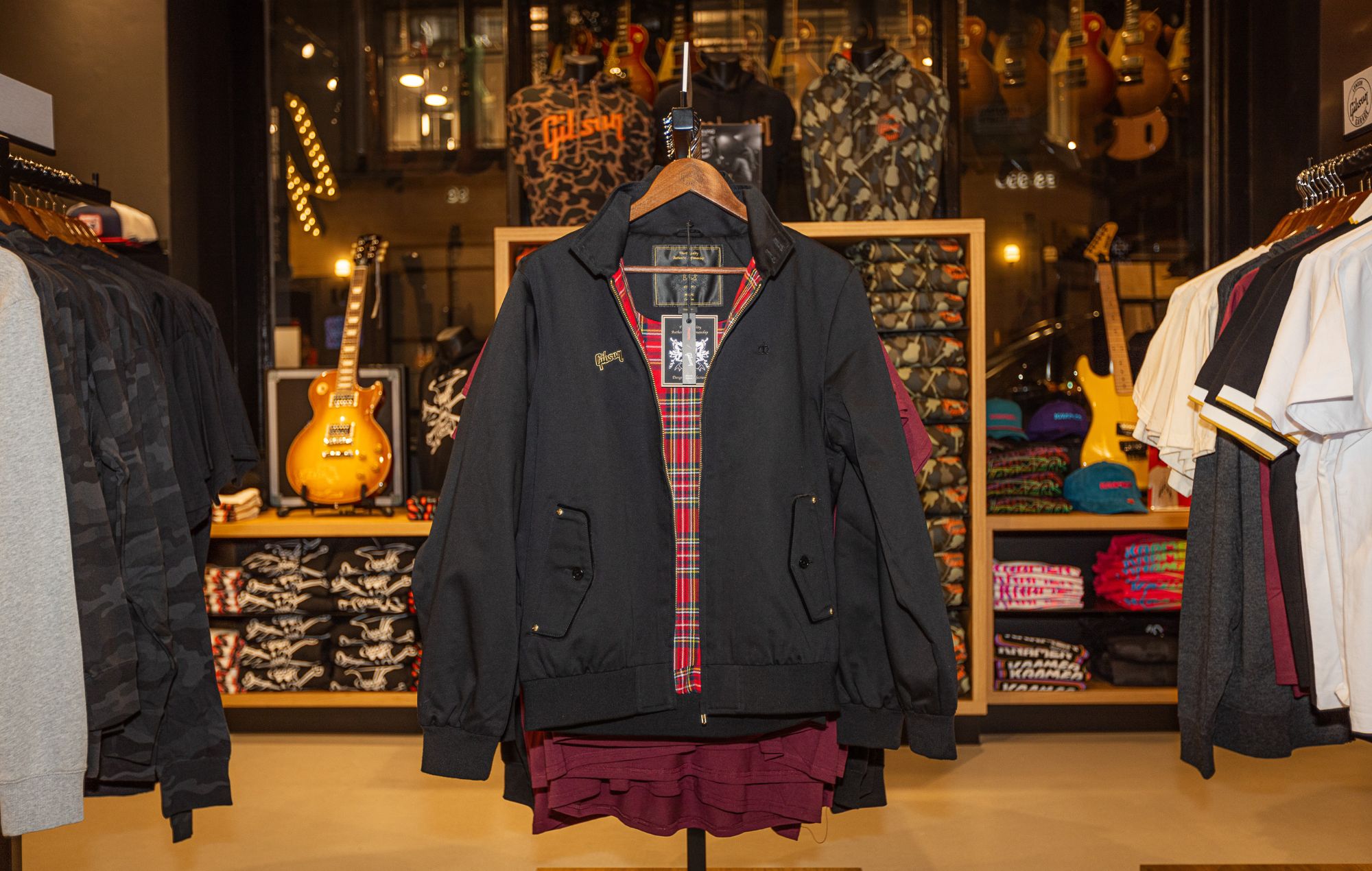Gibson x Merc Collab. Crédit: Gibson