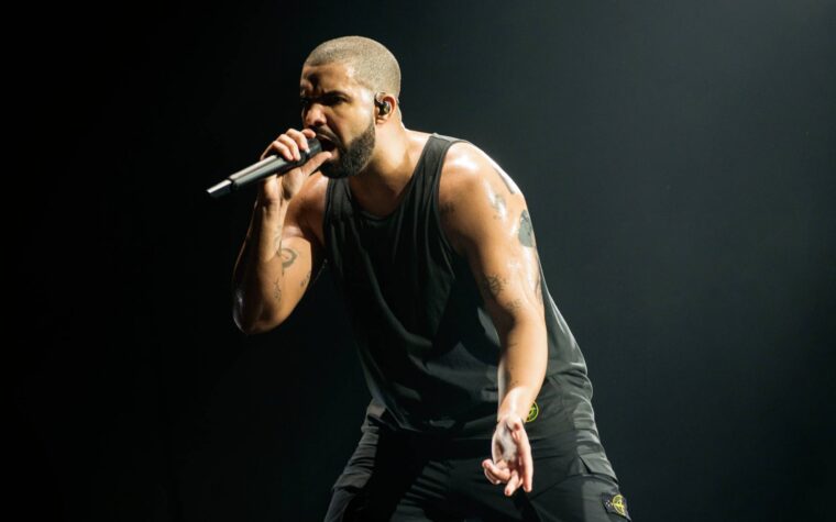 Drake à la une des trois nuits du Festival sans fil 2025