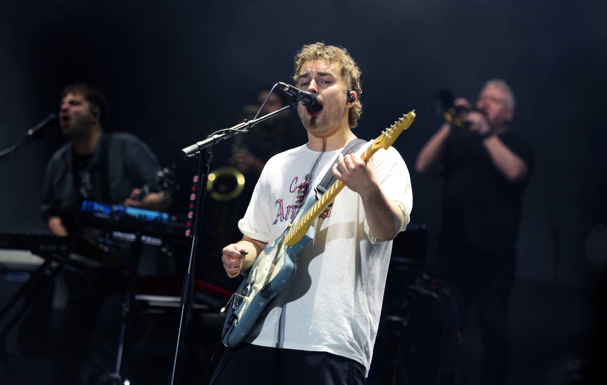 Sam Fender se produit le 2e jour du Festival de Leeds 2023 à Bramham Park le 26 août 2023 à Leeds, en Angleterre. (Photo de Matthew Baker / Getty Images)