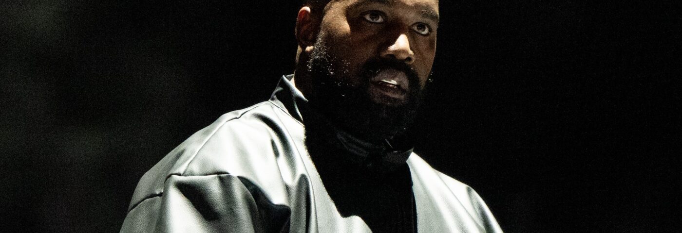 Kanye West révèle qu'il est autiste et a été mal diagnostiqué avec un trouble bipolaire Kanye West révèle qu'il est autiste et a été mal diagnostiqué avec un trouble bipolaire