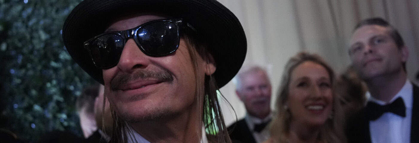 Kid Rock quitte la scène à l'événement du claviériste de Bon Jovi, David Bryan, après que les fans ne soient pas applaudissements