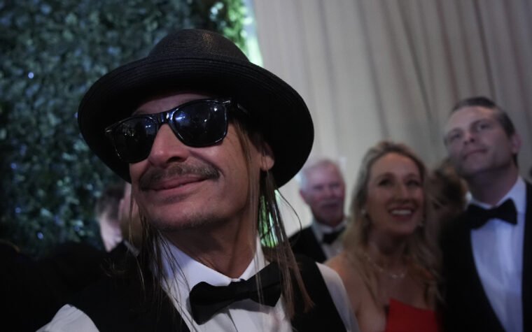 Kid Rock quitte la scène à l'événement du claviériste de Bon Jovi, David Bryan, après que les fans ne soient pas applaudissements