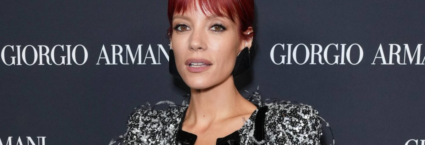 Lily Allen parle « accepter la douleur » et un nouveau tatouage potentiel après la scission de David Harbor
