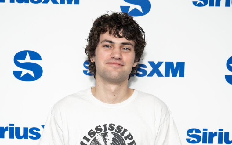 MJ Lenderman, Animal Collective et plus contribuent à Benefit Album pour les victimes de l'ouragan Helene