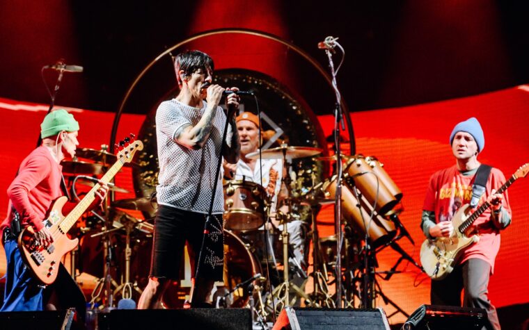 Red Hot Chili Peppers vendant un catalogue pour 350 millions de dollars