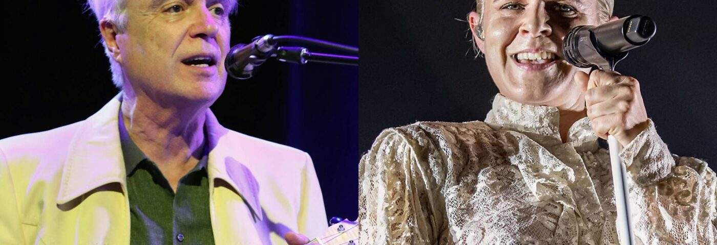 Regardez David Byrne rejoindre Robyn pour «  Dancing on My Own '' au concert d'anniversaire 'SNL50' Regardez David Byrne rejoindre Robyn pour «  Dancing on My Own '' au concert d'anniversaire 'SNL50'