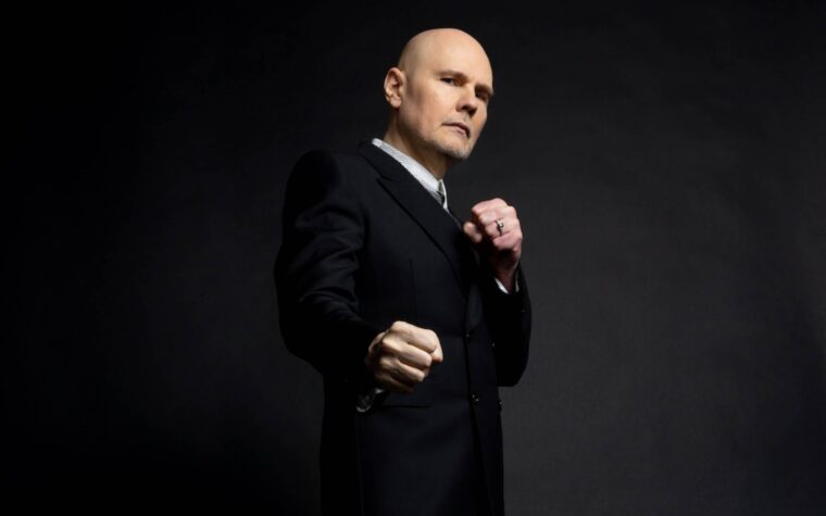 Smashing Billy Corgan ’Billy Corgan pour interviewer Gene Simmons, Tom Morello et plus encore sur le nouveau podcast« The Magnificent Burement »