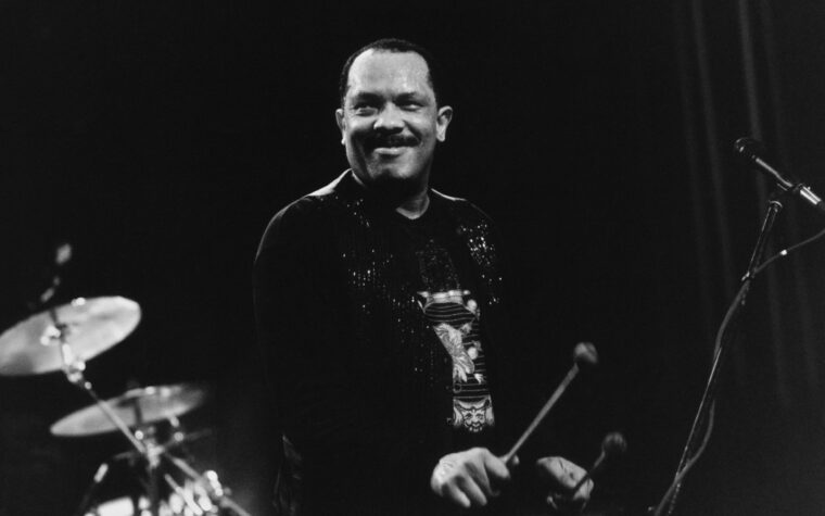 `` Tout le monde aime le Sunshine '' Hitmaker et le pionnier du jazz-funk Roy Ayers est décédé, âgé de 84 ans