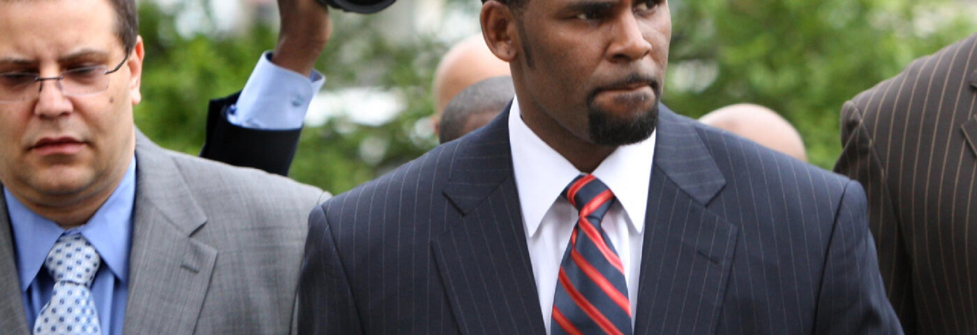 R Kelly dit qu'il a écrit 25 albums et continué de la musique en prison