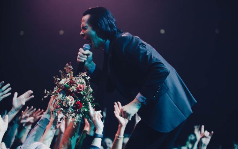 Nick Cave & The Bad Seeds annoncent le stream mondial «Live in Paris» - Capturer le spectacle final de la «Wild God Tour»