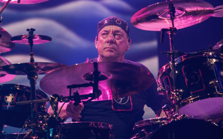 Le frère de Neil Peart Danny meurt du même type de cancer que le batteur de Rush
