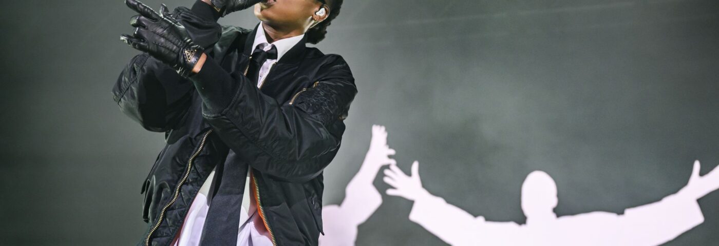 Little Simz jouerait un émission orchestrale unique au Meltdown 2025 de Londres alors que la première programmation annonçait