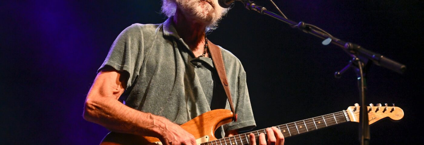 Bobby Weir s'ouvre à la « possibilité » de Grateful Dead se réunissant en tant que trio pour le 60e anniversaire