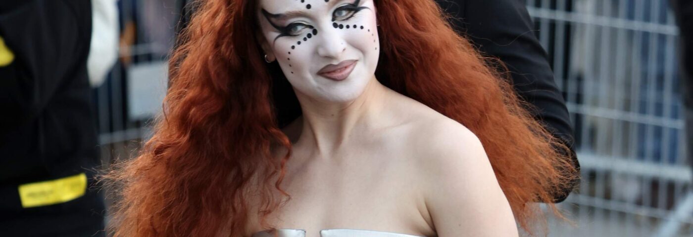 Chappell Roan partage des extraits de prévisualisation du nouveau single Playful 'The Giver'