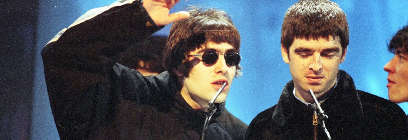 Comic Relief est de taquiner quelque chose lié à l'oasis pour le spectacle de la journée du nez rouge 2025