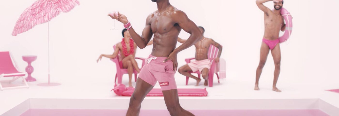 Consultez le nouveau single séduisant de Lil Nas X «  Hotbox ''