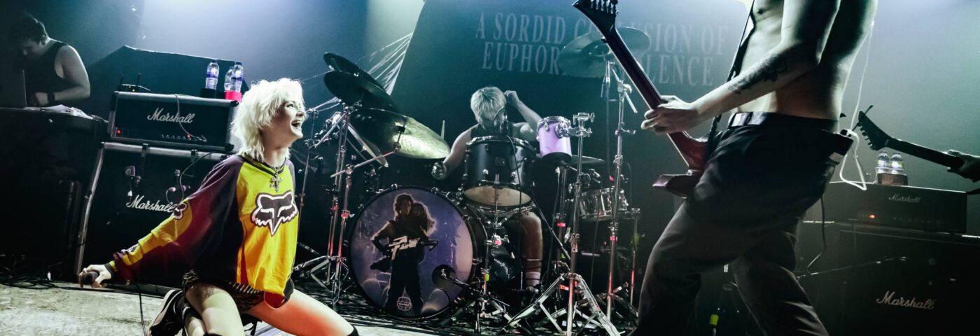 Emo Nite se dirige vers Londres avec Wargasm pour jouer