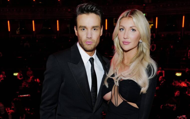 La petite amie de Liam Payne dit qu'elle «travaille toujours à accepter» sa mort