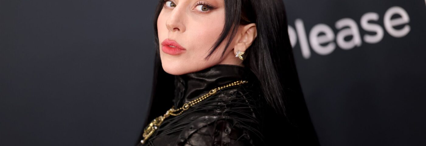 Lady Gaga révèle comment 'Mayhem' diffère de ses albums passés alors qu'elle décompose le catalogue arrière