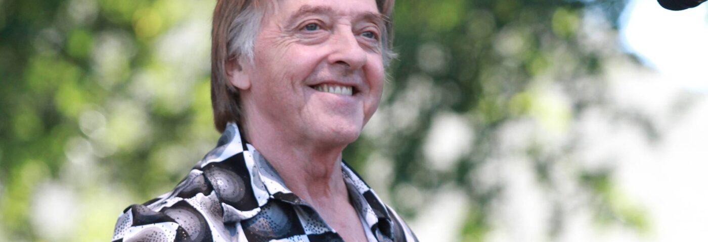 Le guitariste de Badfinger Joey Molland meurt de 77 ans