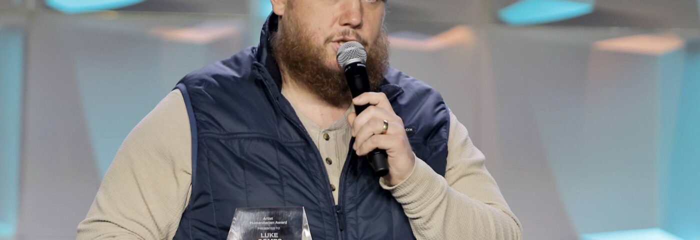 Luke Combs détaille les difficultés avec le type de TOC « obscur »