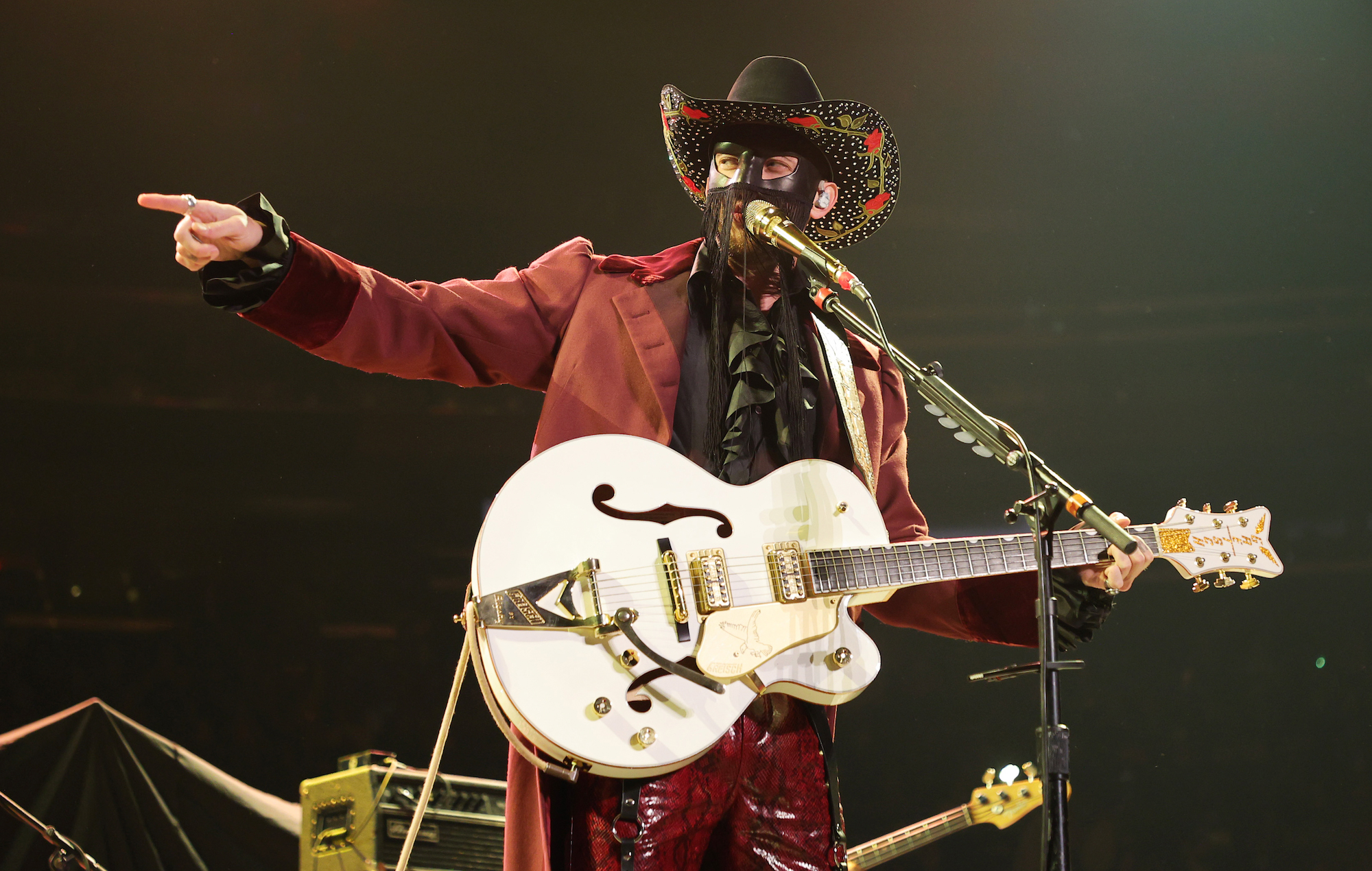 Orville Peck. Crédit: Theo Wargo / Getty Images