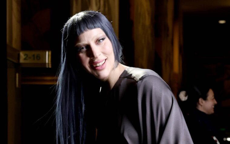 Regardez Lady Gaga interpréter 'Abracadabra' et 'Killah' sur 'SNL'