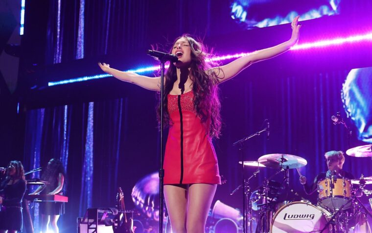 Regardez Olivia Rodrigo couvre sans aucun doute à Lollapalooza Chili 2025