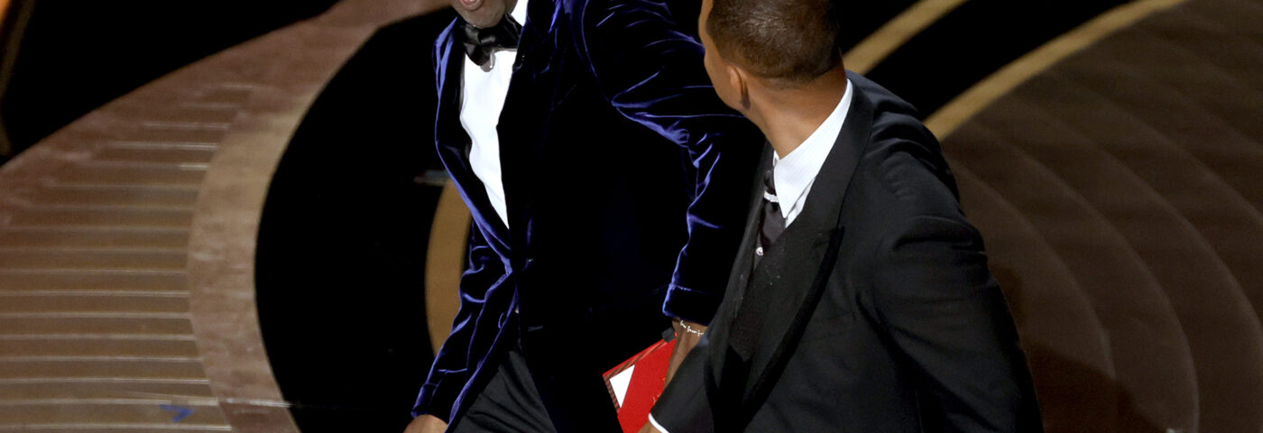 « Tu ferais mieux de garder le nom de sa femme hors de ta bouche » « Tu ferais mieux de garder le nom de sa femme hors de ta bouche »