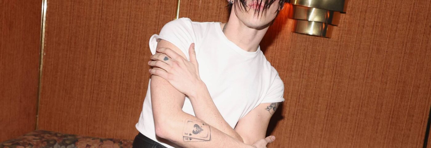 Yungblud annonce un single de neuf minutes 'Hello Heaven, Hello' pour la semaine prochaine Yungblud annonce un single de neuf minutes 'Hello Heaven, Hello' pour la semaine prochaine