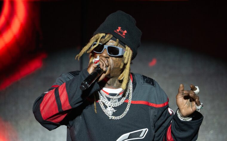 Lil Wayne révèle qu'il ne jouera jamais un spectacle de mi-temps du Super Bowl, dit que la NFL "Fucked Up"