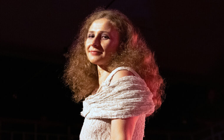 Maria Alyokhina de Pussy Riot pour mettre en scène des «Riot Days» à Édimbourg Fringe 2025